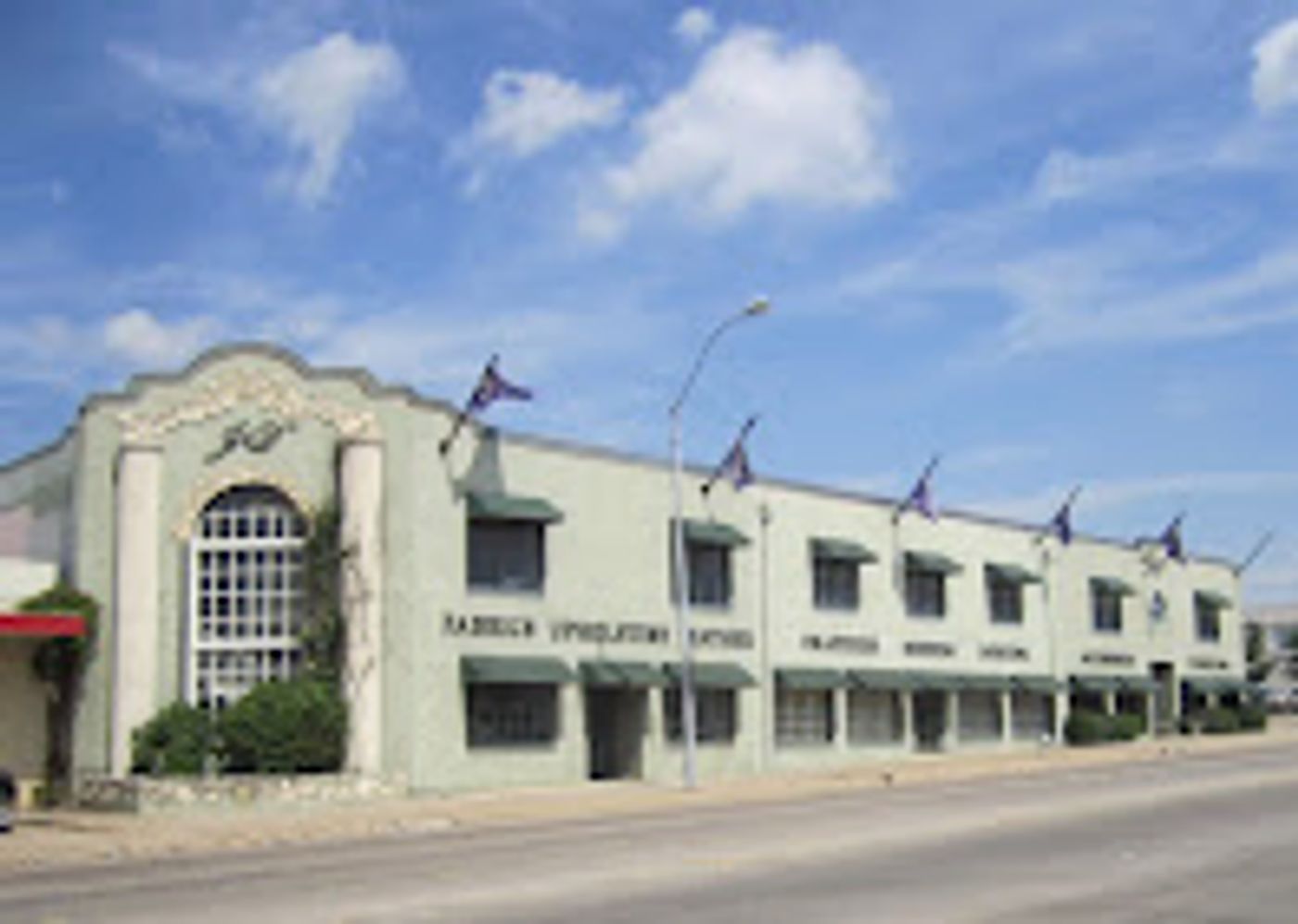 The J&D Interiors storefront on North Main Street